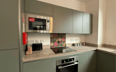 uq-4-bed-ensuite-flat-raleigh-house