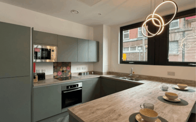 uq-3-bed-ensuite-flat-raleigh-house
