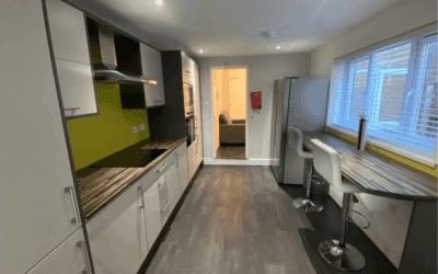 uq-classic-4bed-house-auckland-avenue