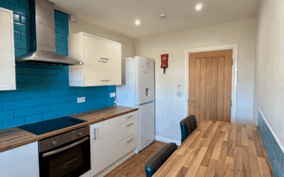 uq-classic-5bed-flat-the-trees